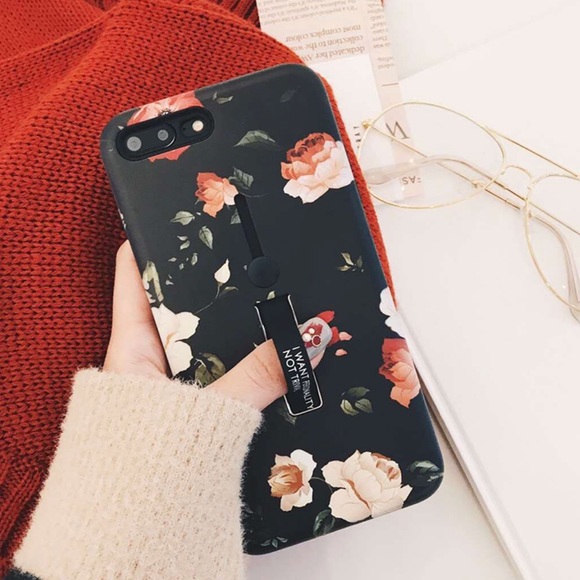 iPhone 2 for 5$ ‼️ X/7/8/7PLUA/8PLUS FLORAL CASE - Picture 1 of 6